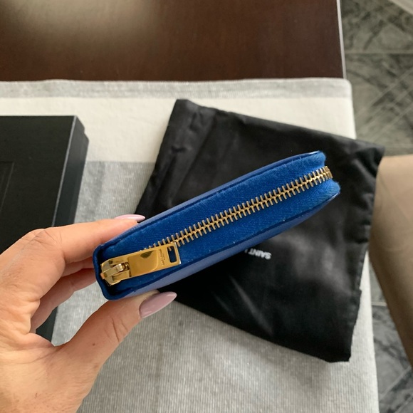 Saint Laurent Travel Size Wallet - Picture 8 of 8